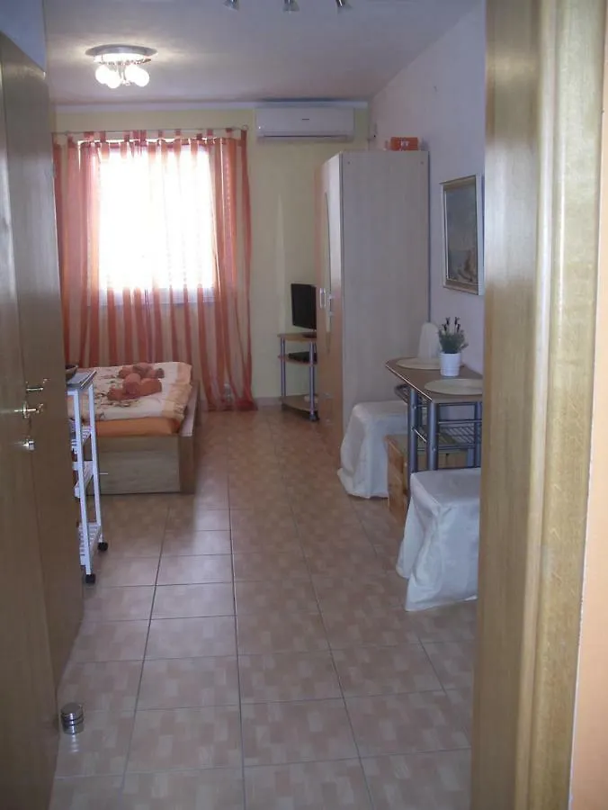 Apartments Marija Malinska
